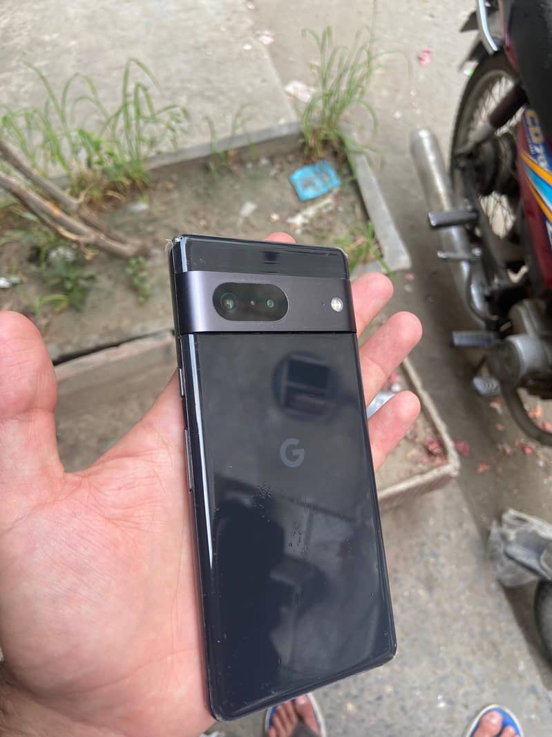 Google Pixel 7 5