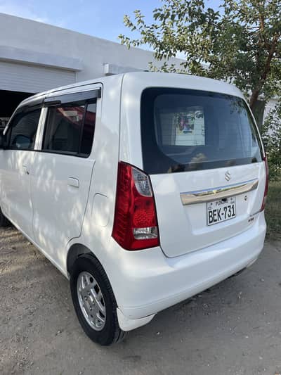Suzuki Wagon R 2023 registred 2024
