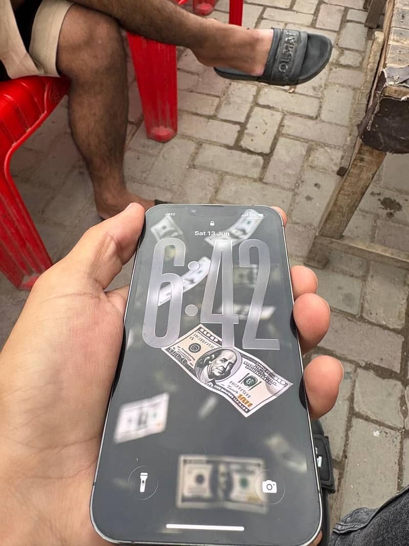 Apple iPhone 13 Pro 5