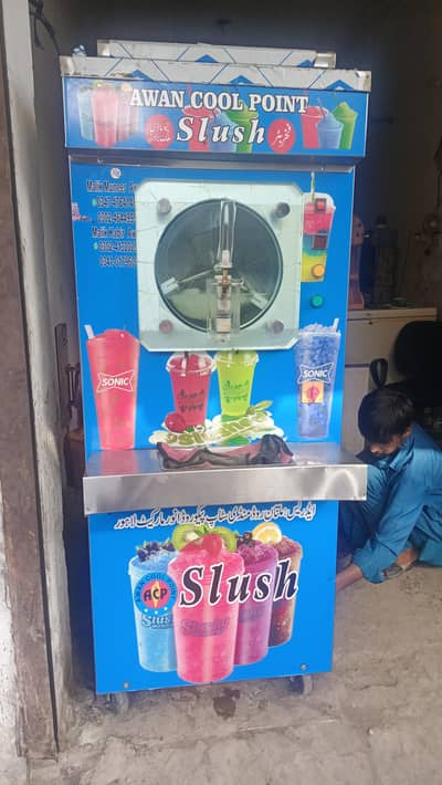 Ice Cream & Slush Machine for Sale – Excellent Condition