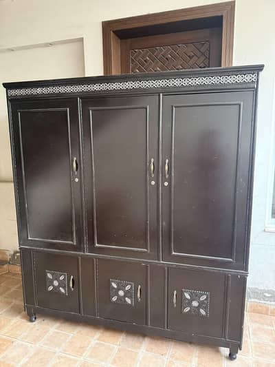 3 Doors (2+1) Pure Wooden Almari/Wardrobe/Wooden Wardrobe/Almari