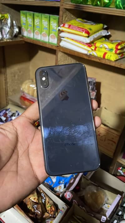 Iphone xs water pak 64gb factory 68 battery all jeniun