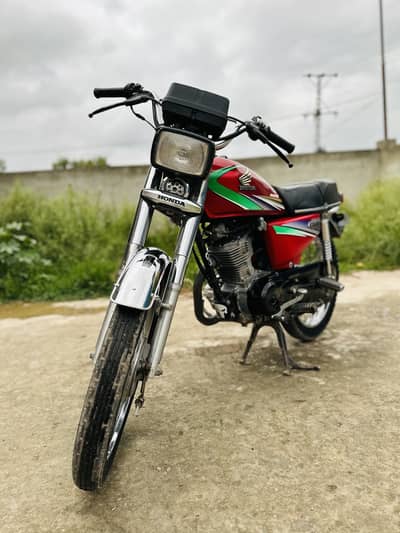 Honda CG 125 2013 Model Euro 2 Islamabad Registered