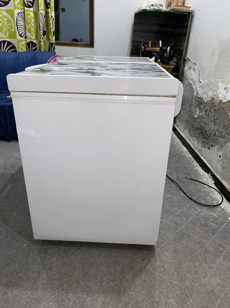 Waves freezer 3