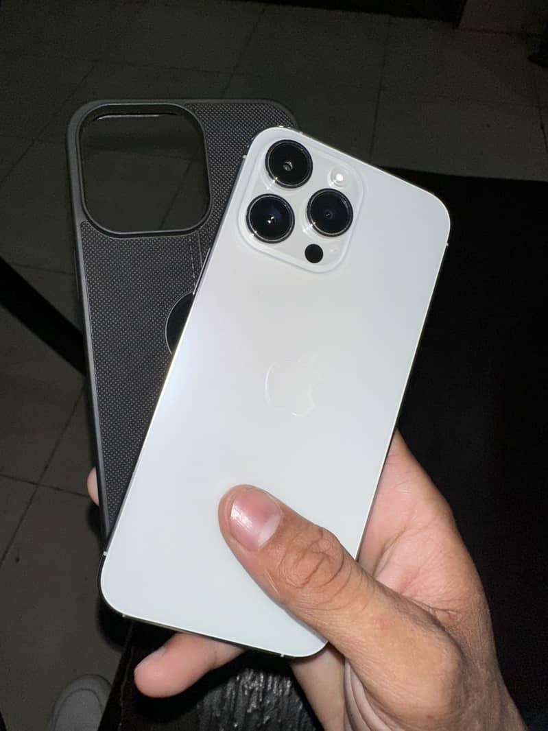 Iphone 14 pro max 0