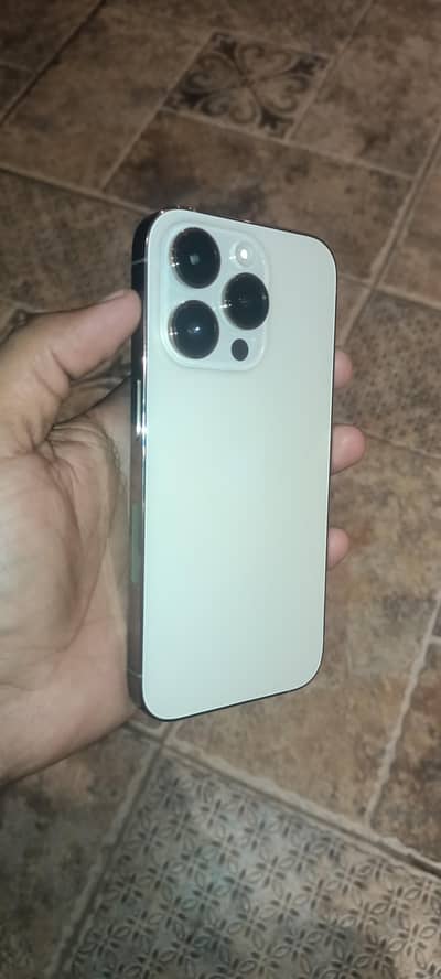 Apple iPhone 14 Pro