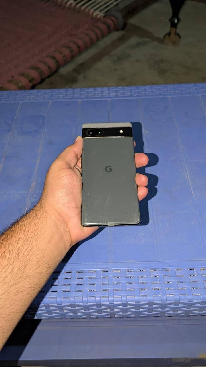 Google Pixel 6a 1