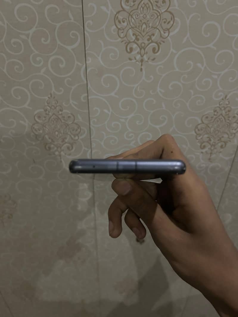 google pixel 7a 4