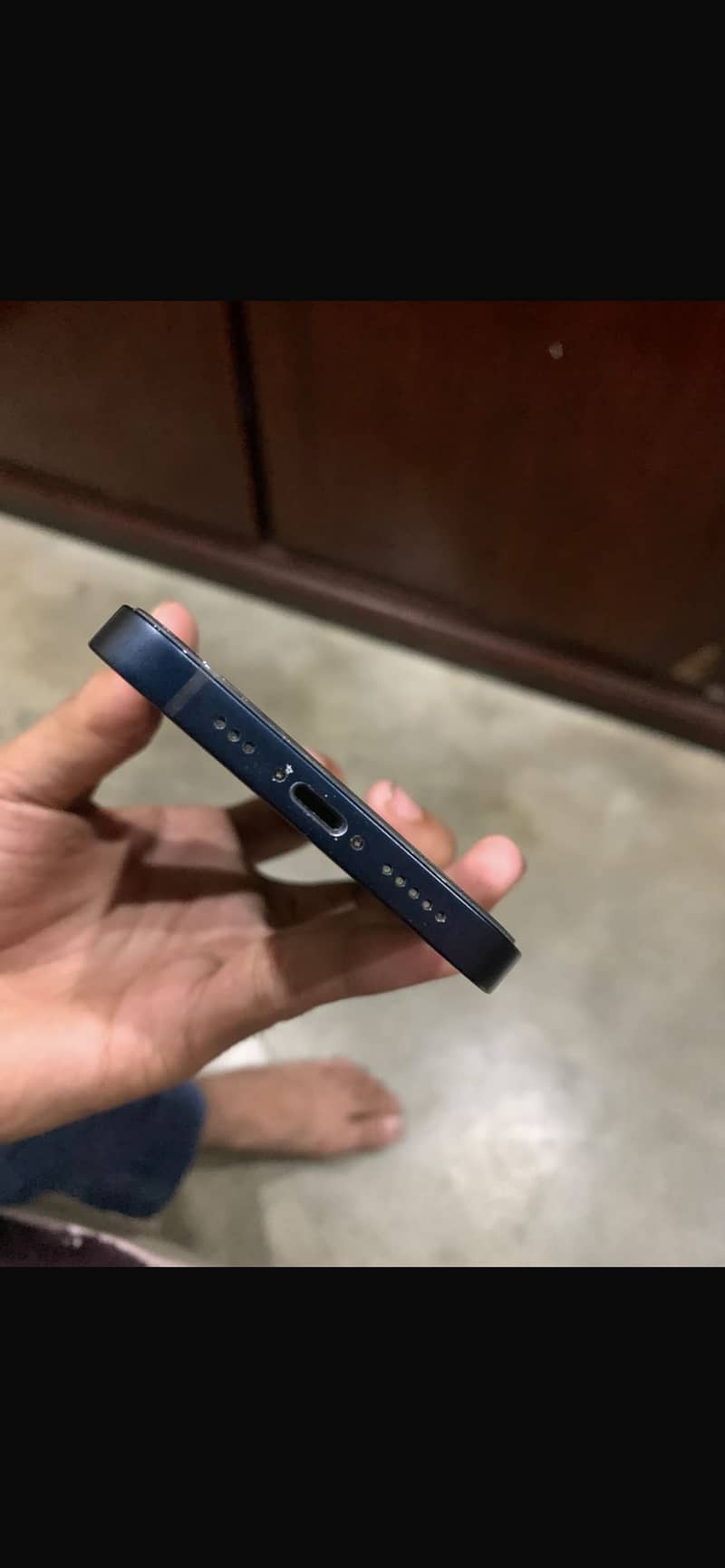 Iphone 12 10/10 condition 7