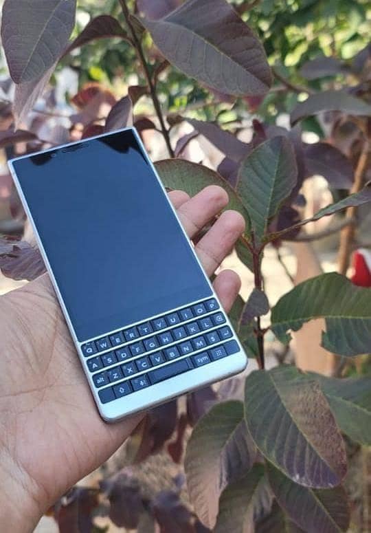 BlackBerry key2 2