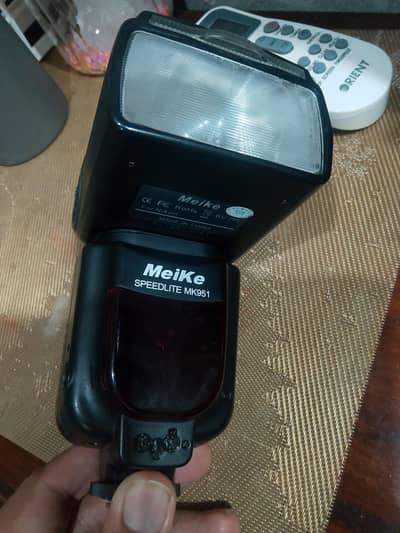 meike mk 951