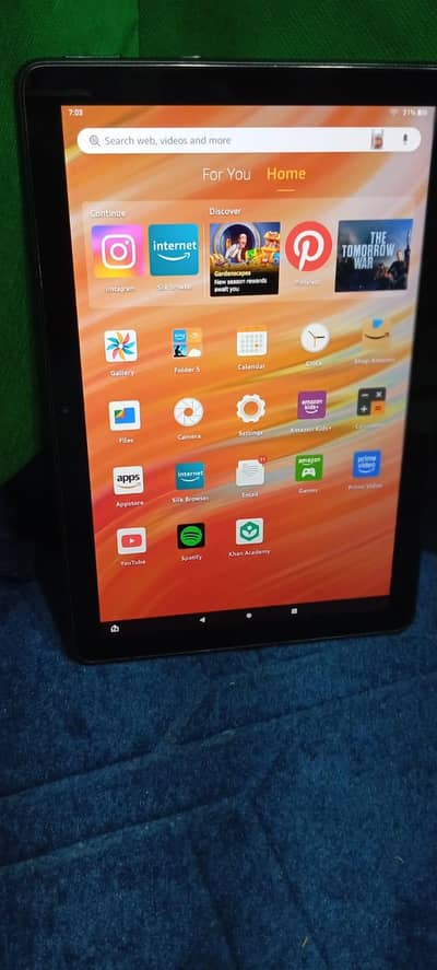 Amazon fire tablet 10 hd 32 GB