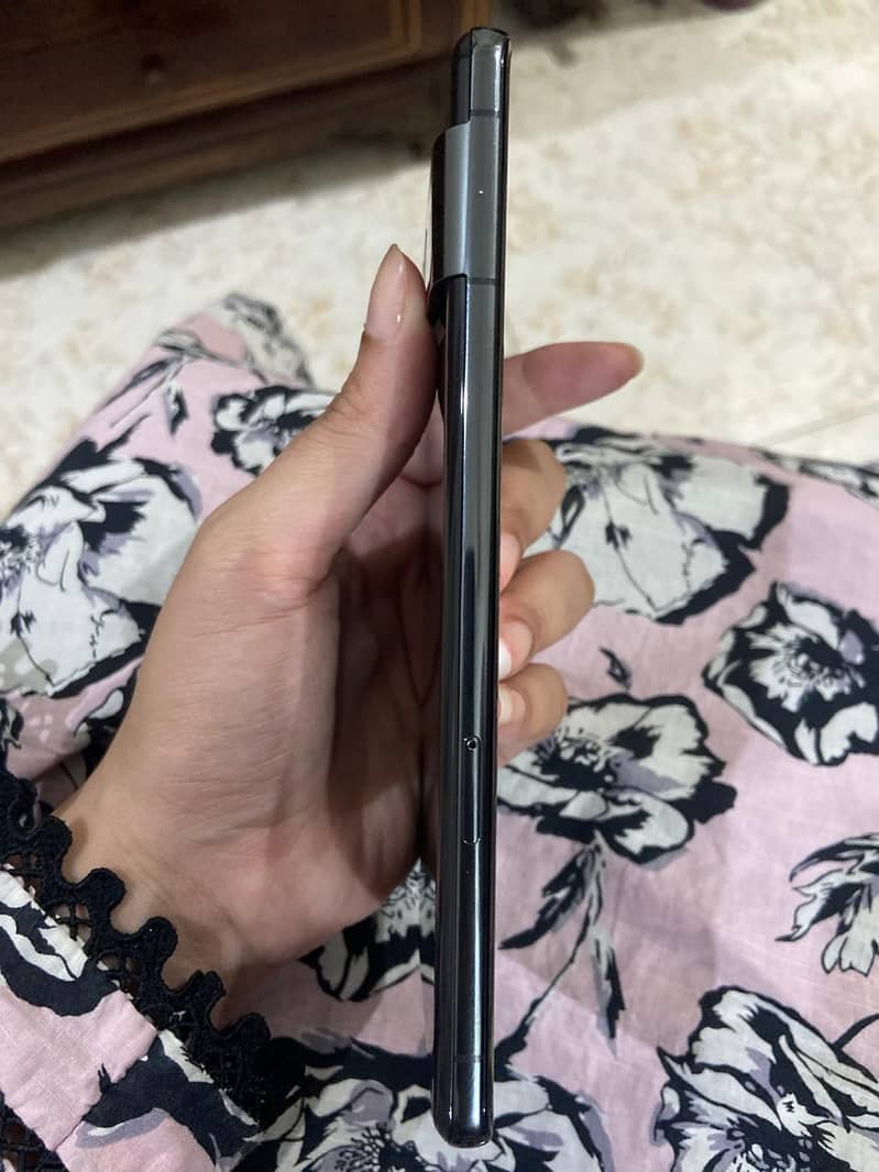 Google Pixel 7 Pro 6