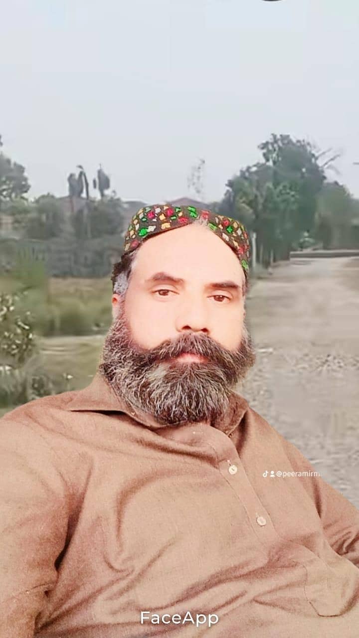 رہائش کھانا تین وقت 0