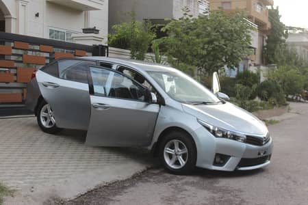 Toyota Corolla GLI 2015