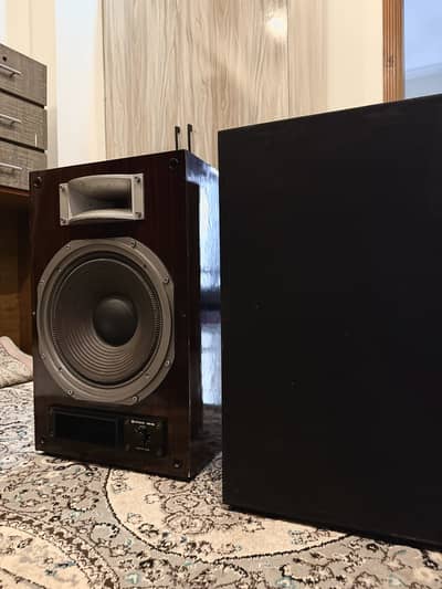 Hitachi Hs-33