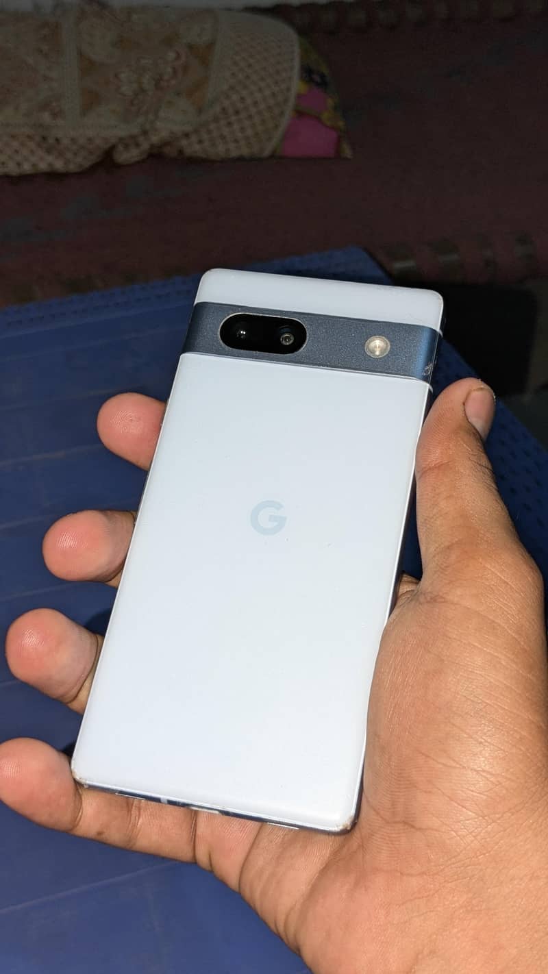 Google Pixel 7a 0