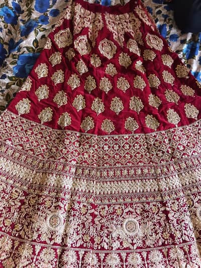 i sell my very beautiful suit in very good condition