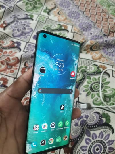 Motorola Edge Plus