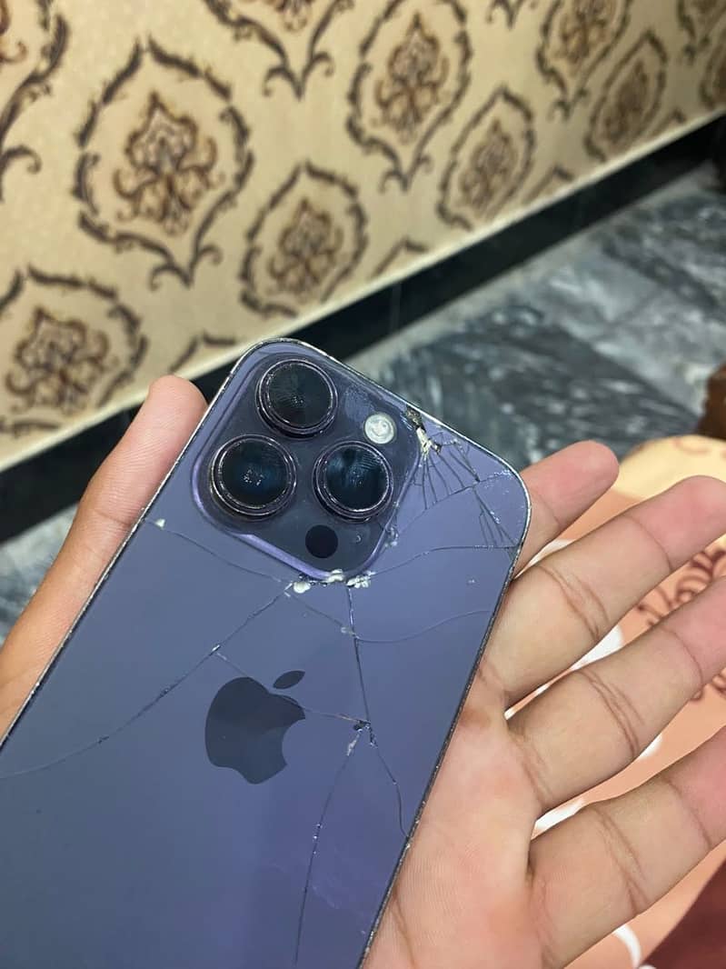 Iphone 14 pro 0