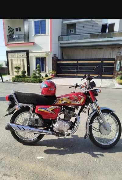 125 2025 model