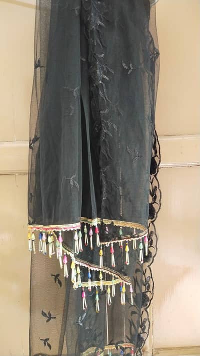 Selling one time used Maxi's in affordable price.