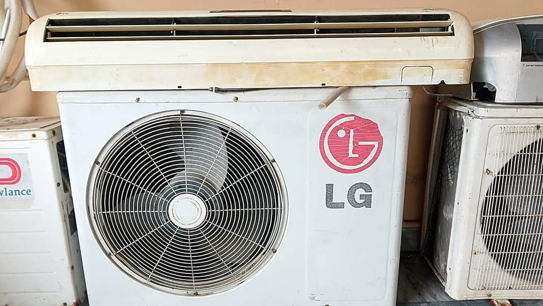 4 ac unit 2
