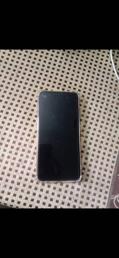 OPPO F11 256gb Lush camera hai With charger 03234418573 whatsapp