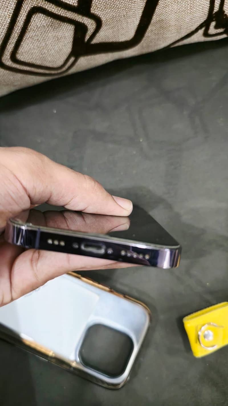 Iphone 14 pro 4