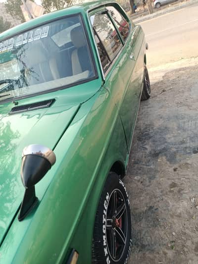 Nissan dustan 2 door 1972 model