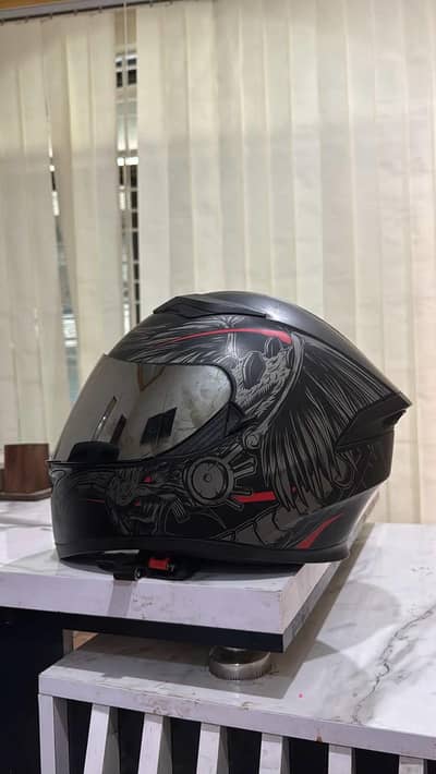 vector helmet
