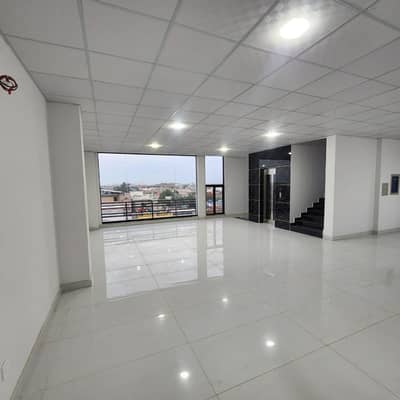 Brand new 5000sq feet hall for rent in johar town