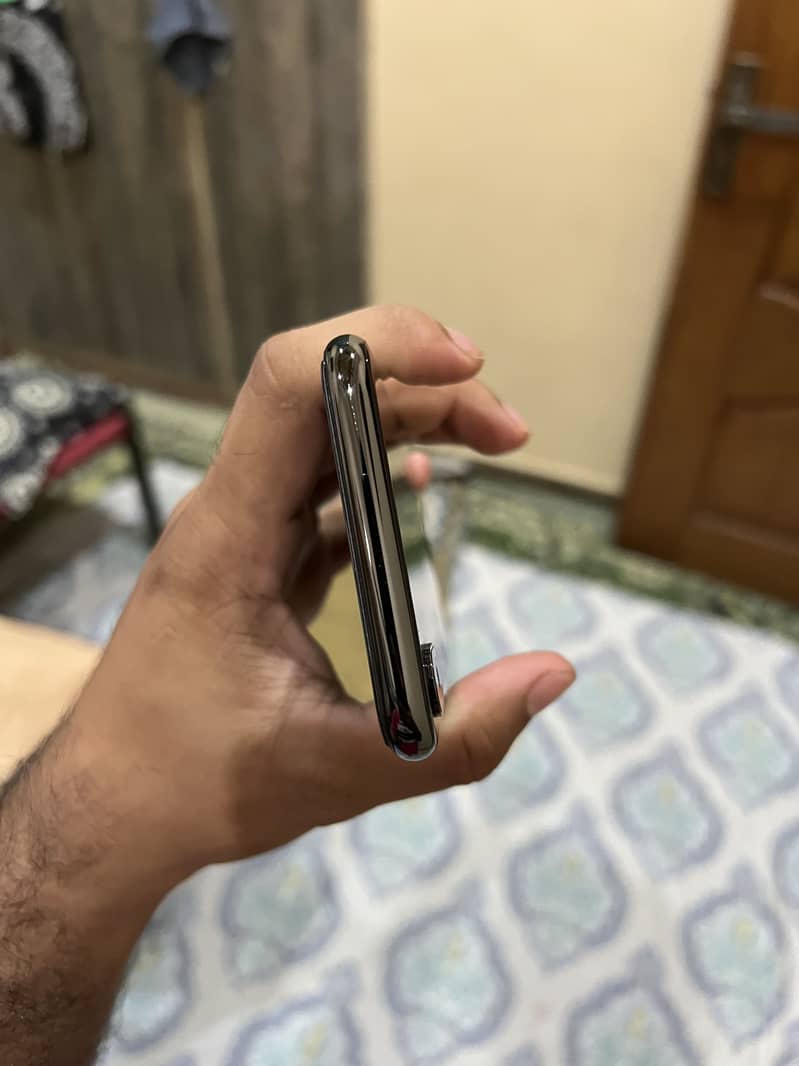 IPhone X 5