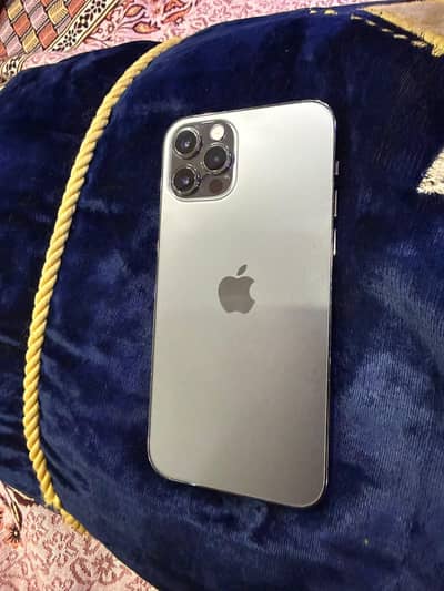 Apple iPhone 12 Pro