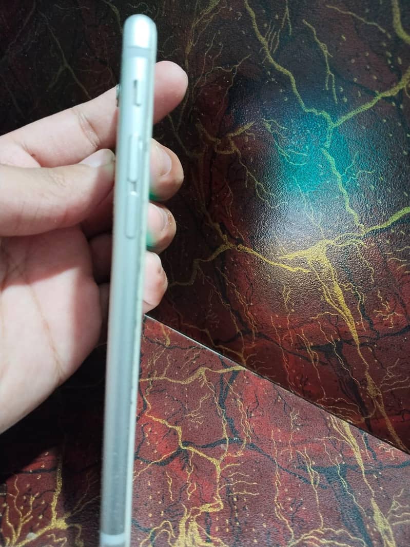 Apple iPhone 6s 2
