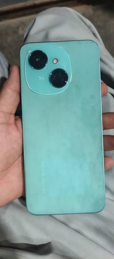 Tecno Spark Go 1 need cash