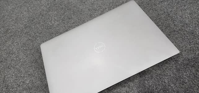 Dell XPS15 7590 4K UHD TOUCH| i7 9th| 32GB DDR4| 1TB NVME| GTX1650 4GB
