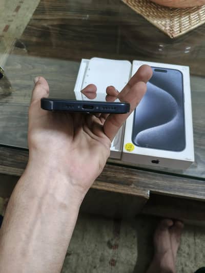 iphone 15 pro jv