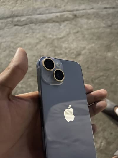 Apple iPhone 14