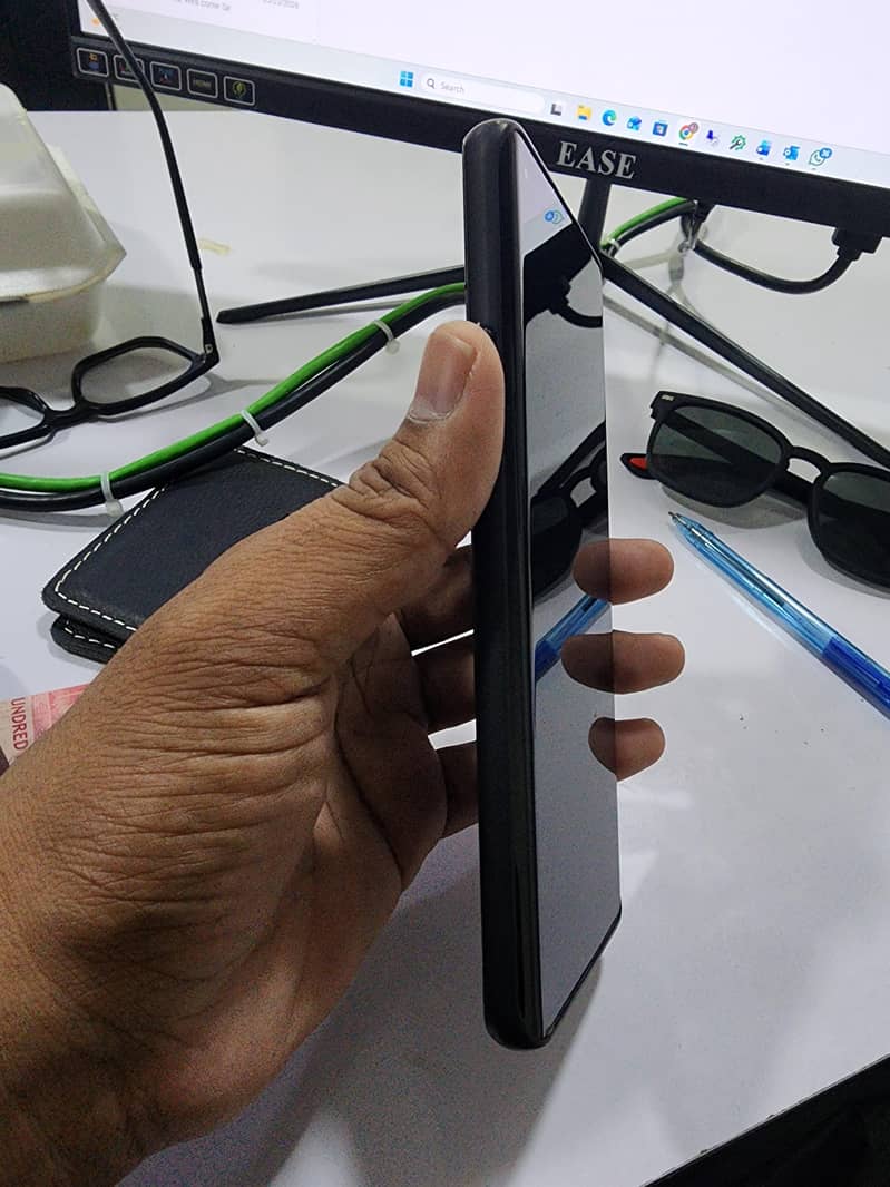 One Plus 8 Pro 7