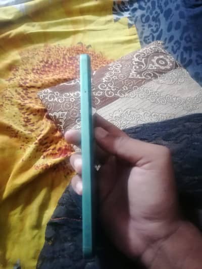 Tecno Camon 19