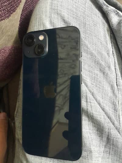 Apple iPhone 13