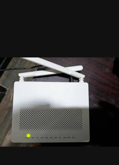 Huawei HG8546M XPON fiber optic ONT router  5DBI Antenna