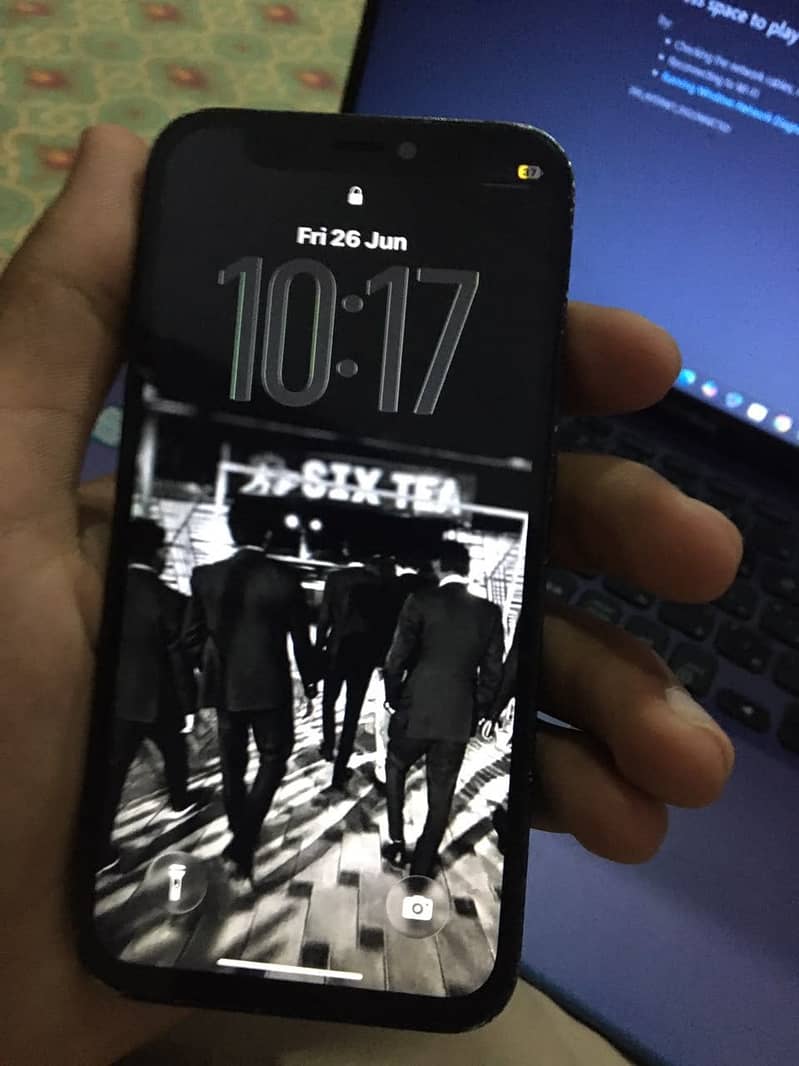 Apple iPhone 12 mini 1