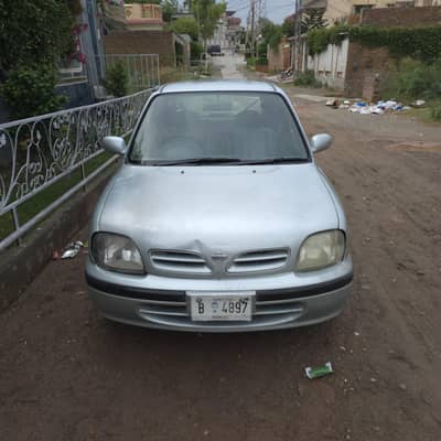 Nissan March 2000