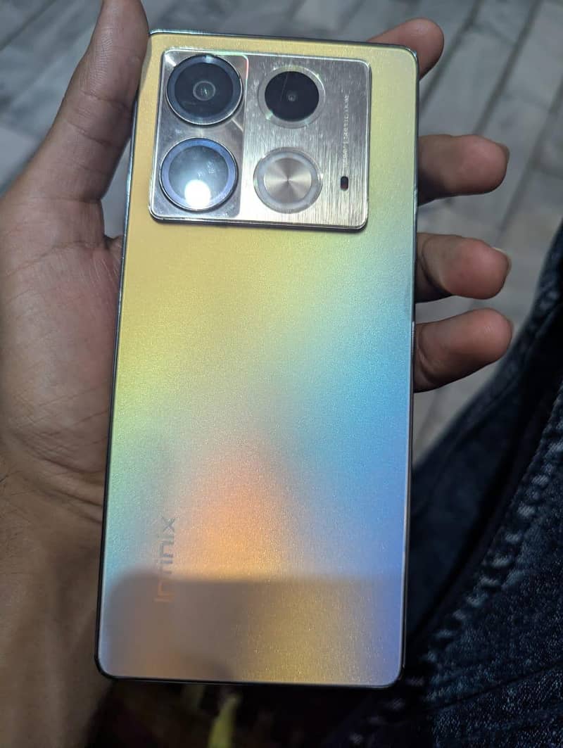 Infinix Note 40 1
