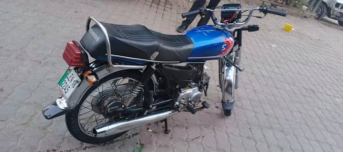 Road prince 70 urgent sale Lahore number