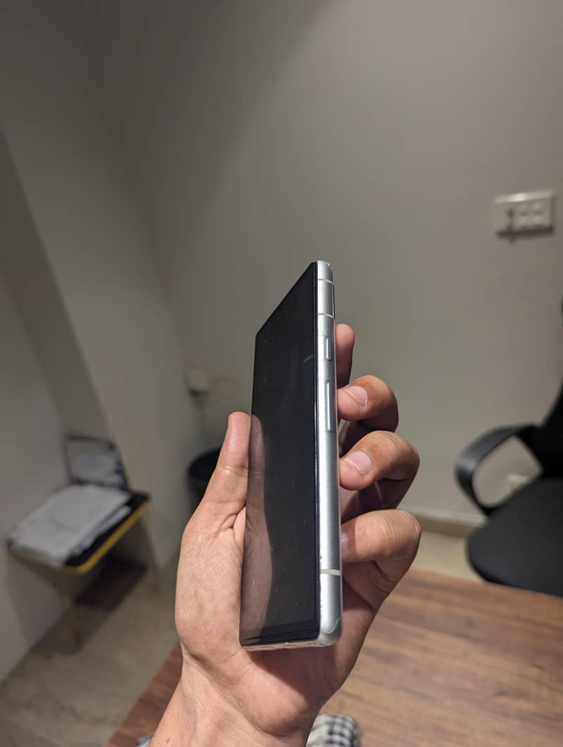 Google Pixel 7a 5