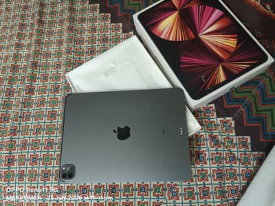 iPad pro m1 256gb full box