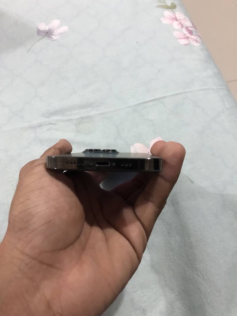 Iphone 13pro 2